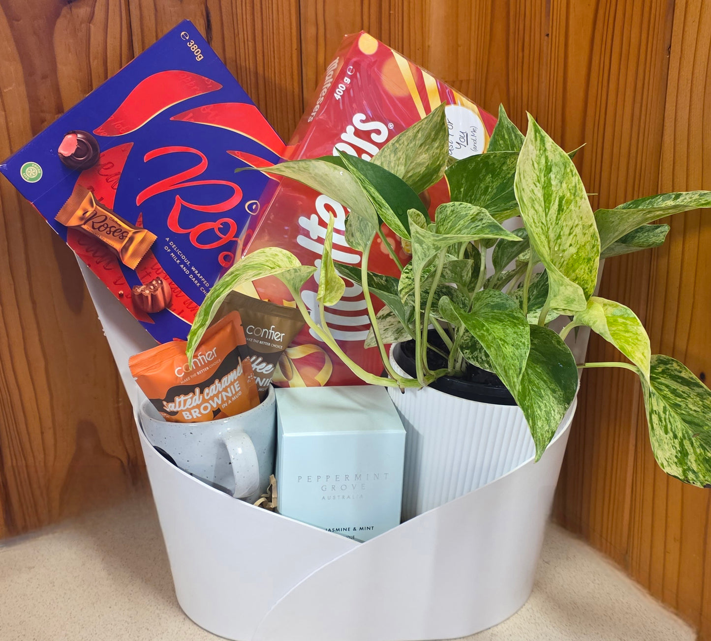 The Plant Lovers Treat Box