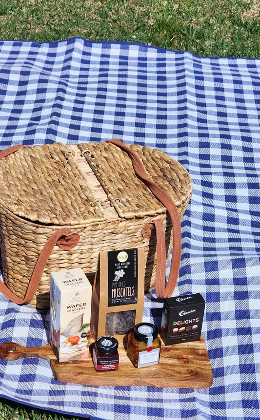 Share It Picnic Hamper