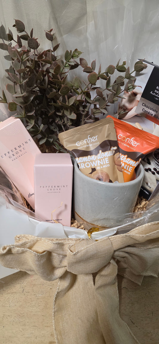 Surprise & Delight Hamper